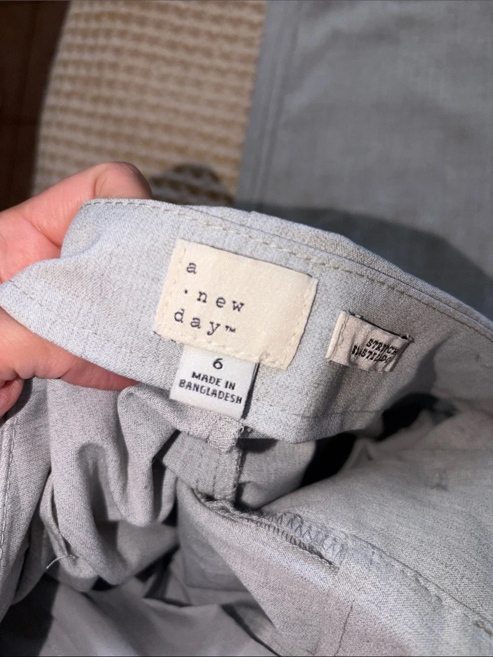 Women’s Classic Pleated Dress Pants - Light Gray